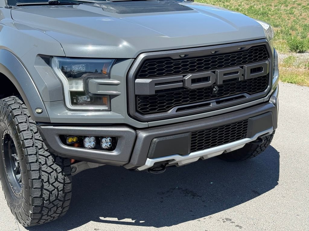 Used 2020 Ford F150 Raptor w/ Equipment Group 802A Luxury AWD/4WD image 5