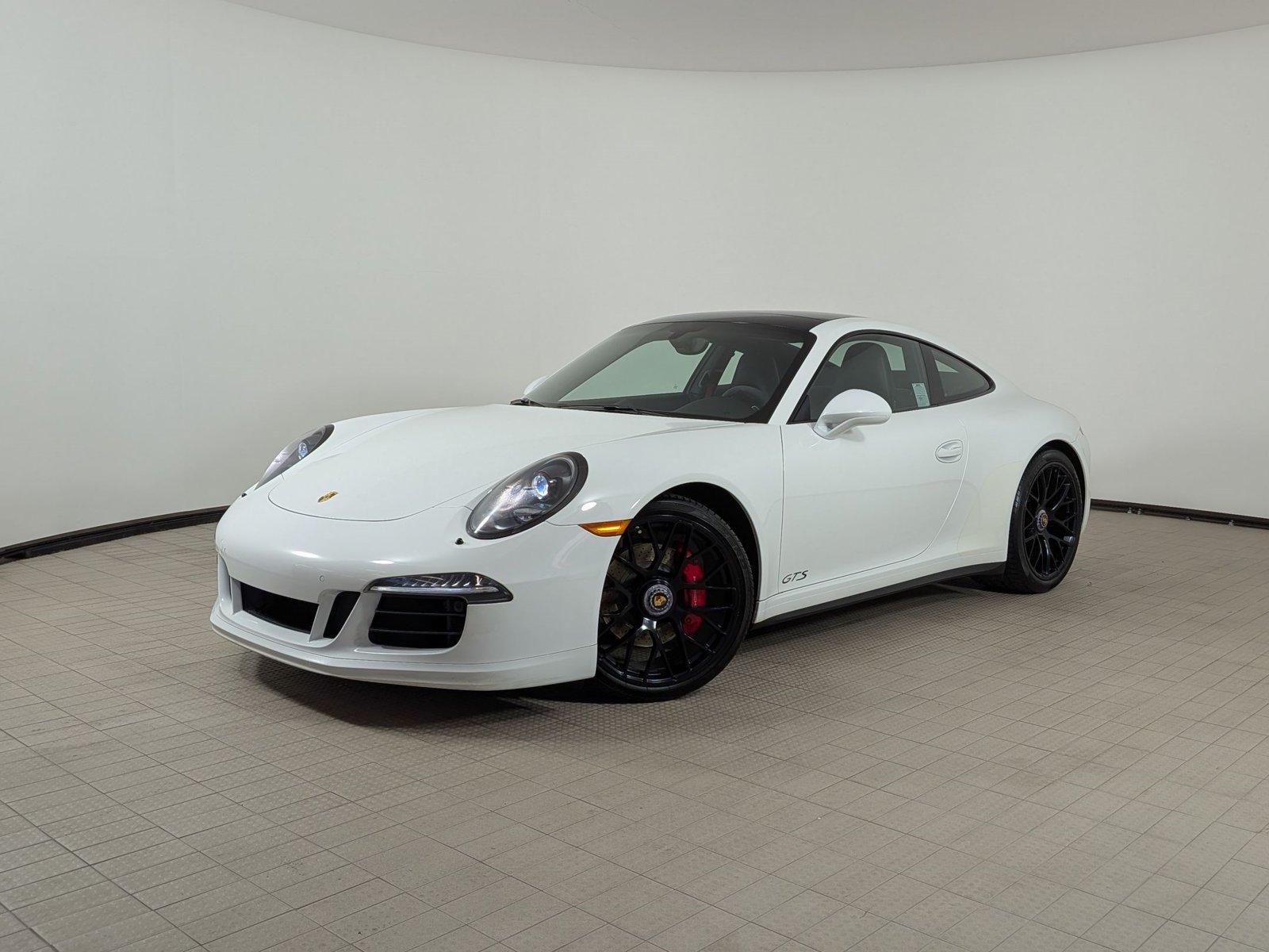 Used 2015 Porsche 911 Carrera 4 GTS AWD/4WD image 1