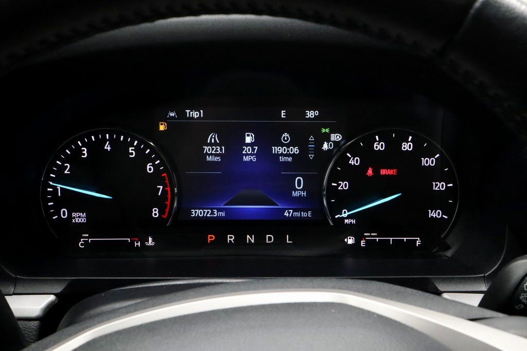 Certified 2022 Ford Explorer XLT w/ Equipment Group 202A image 28