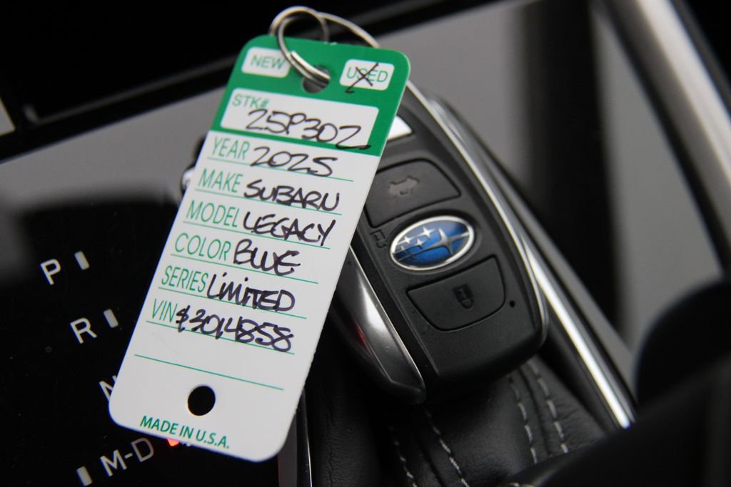 Certified 2025 Subaru Legacy Limited image 31
