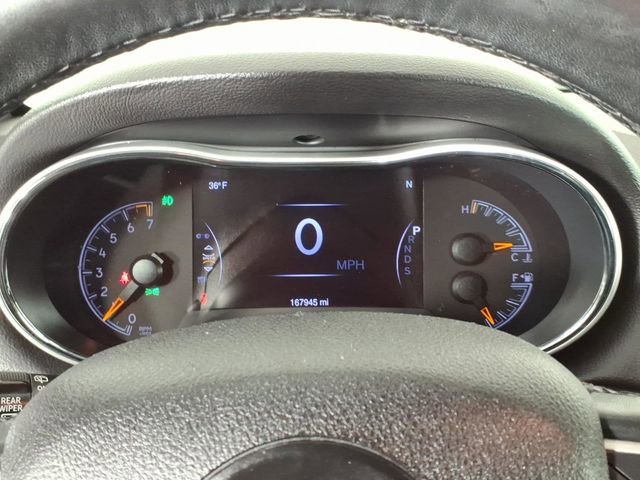 Used 2015 Jeep Grand Cherokee Altitude image 16