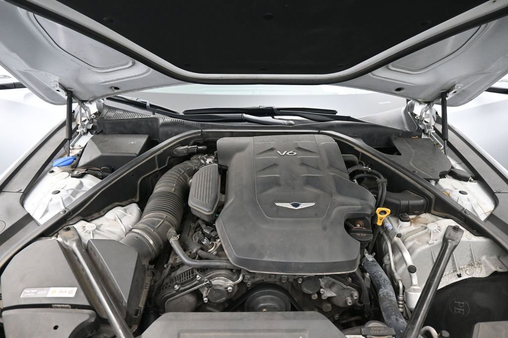 Used 2018 Genesis G80 3.8 RWD image 23