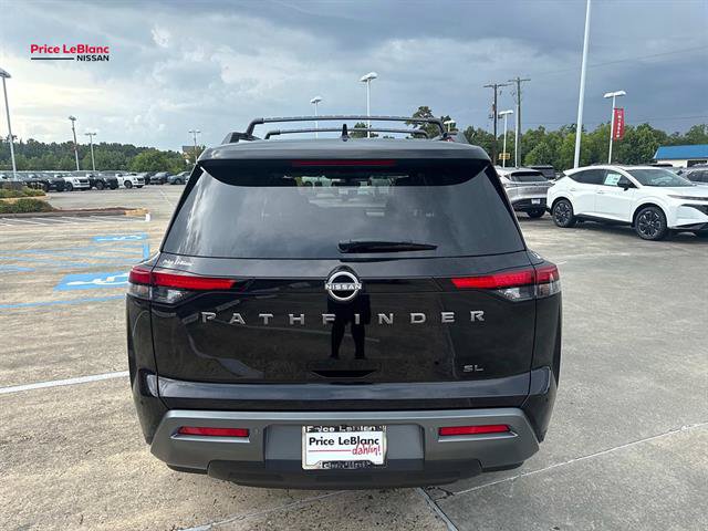 New 2026 Nissan Pathfinder SL FWD image 6