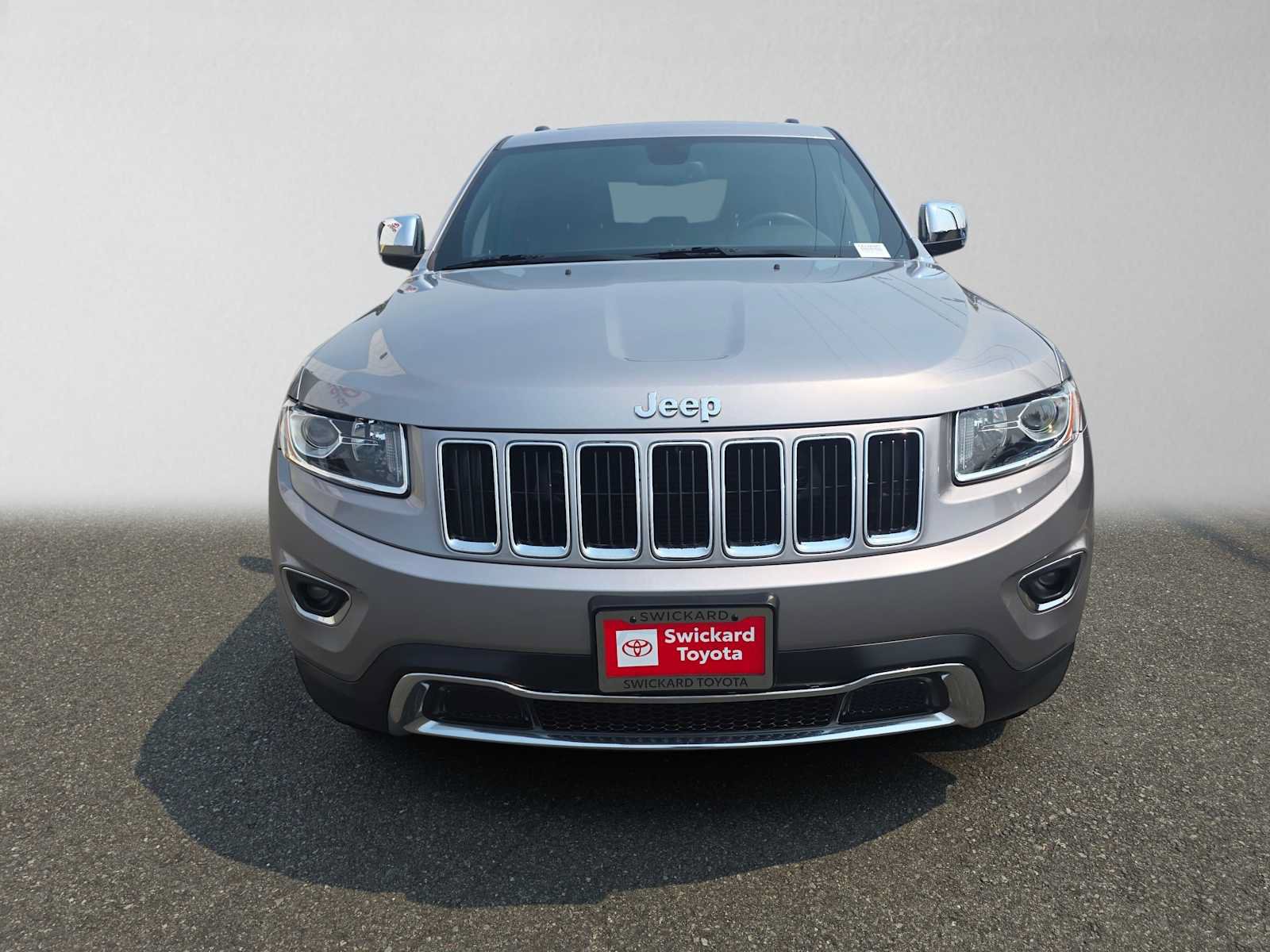 Used 2014 Jeep Grand Cherokee Limited AWD/4WD image 8
