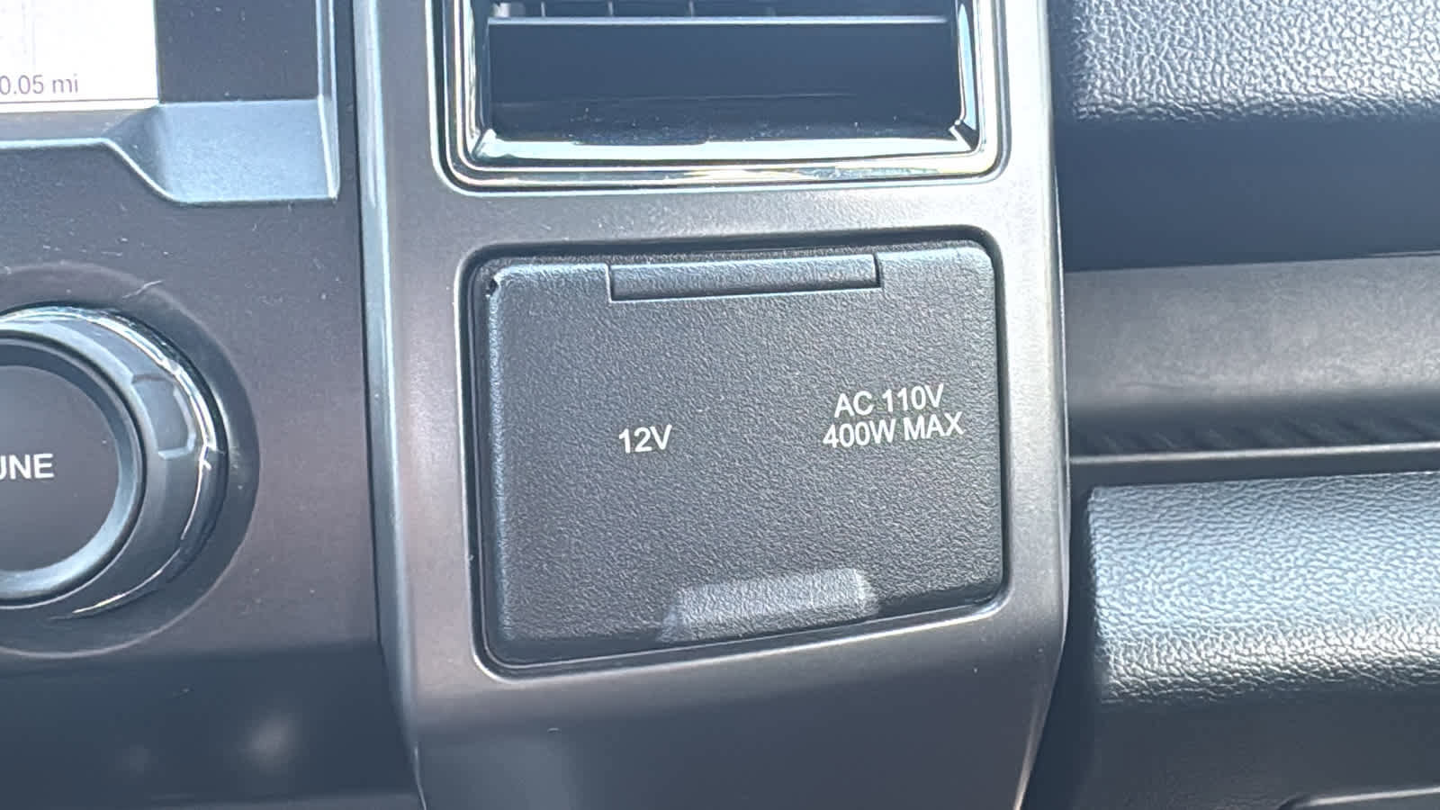 Used 2019 Ford F150 XLT w/ Equipment Group 302A Luxury AWD/4WD image 20