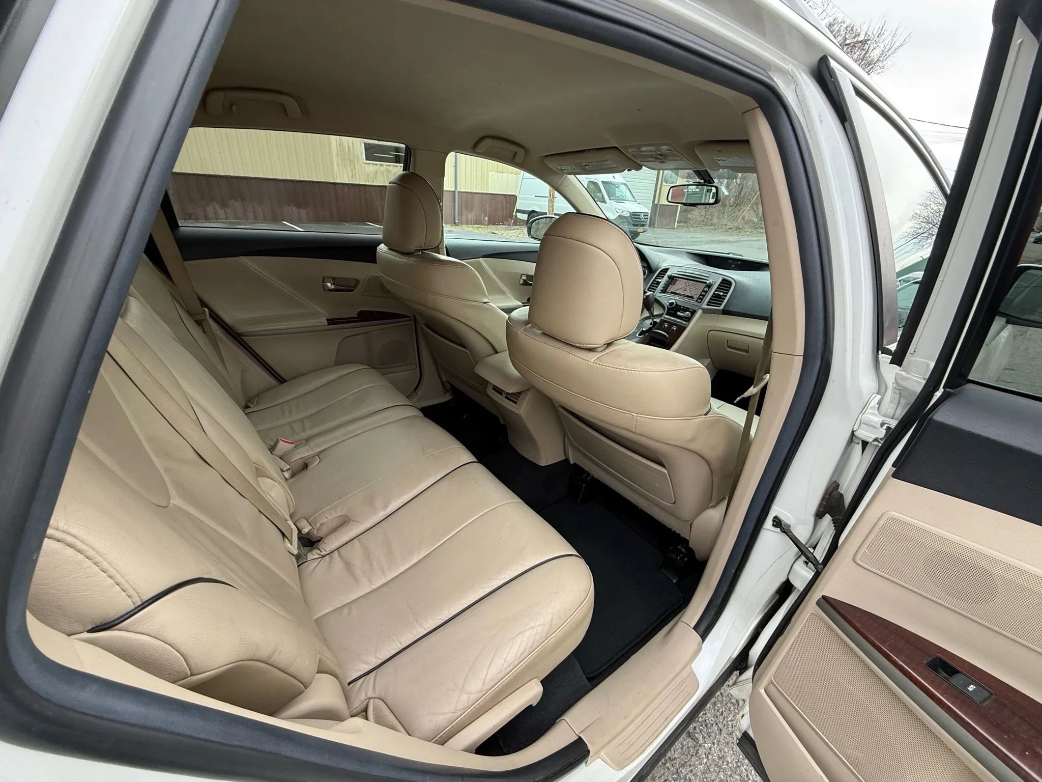 Used 2012 Toyota Venza XLE AWD/4WD image 23