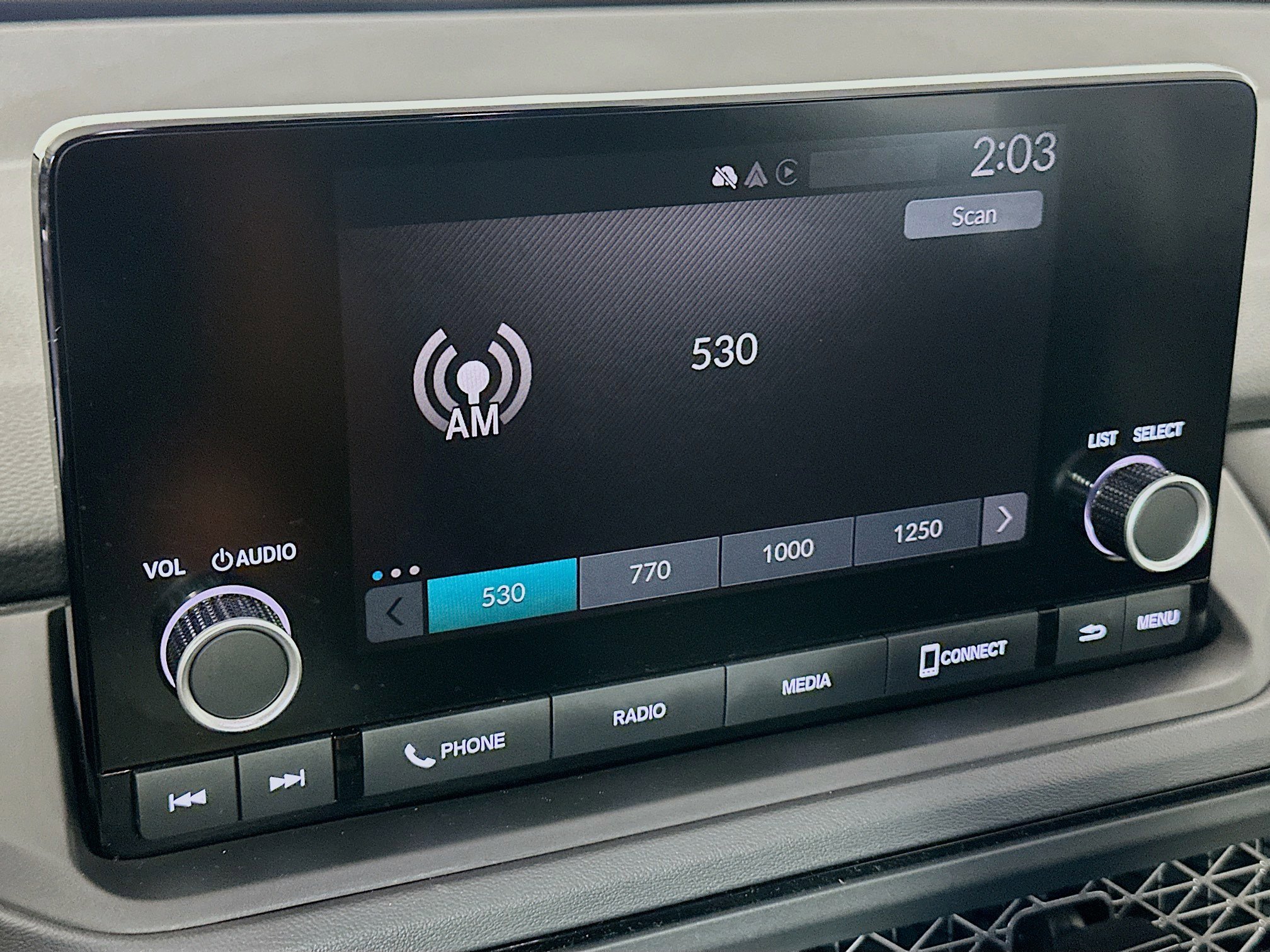 Used 2025 Honda Accord LX image 18