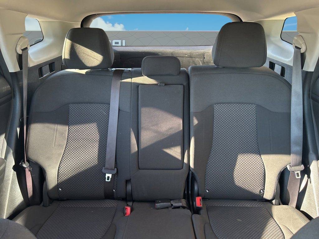 Used 2023 Kia Sportage LX image 19