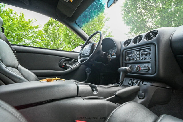 Used 2002 Pontiac Firebird Trans Am RWD image 58