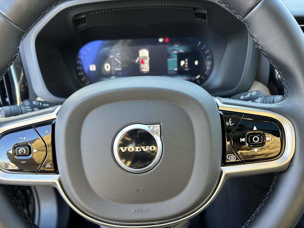 New 2026 Volvo XC60 B5 Plus w/ Protection Package Premier image 16