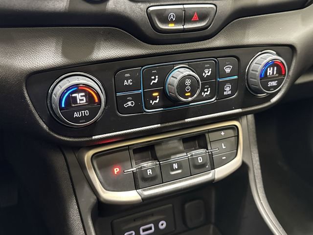 Certified 2023 GMC Terrain Denali image 22