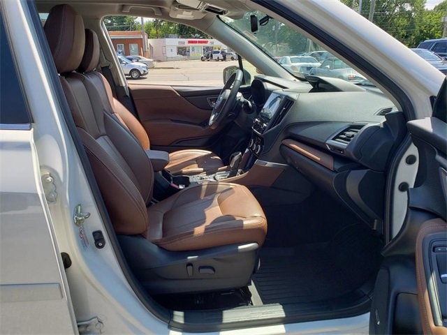 Used 2020 Subaru Forester Touring image 16