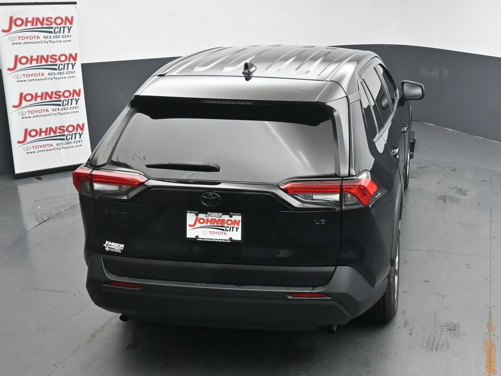 Used 2023 Toyota RAV4 LE FWD image 30