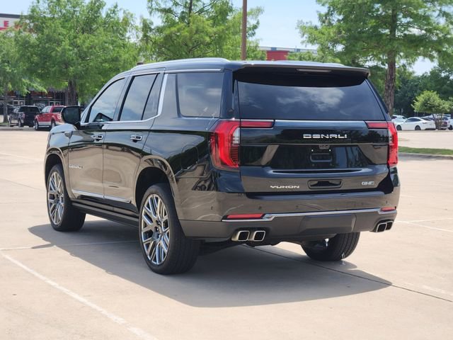 Used 2026 GMC Yukon Denali Ultimate w/ LPO, Floor Liner Package AWD/4WD image 7
