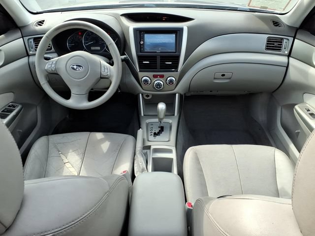 Used 2010 Subaru Forester 2.5X Limited AWD/4WD image 11