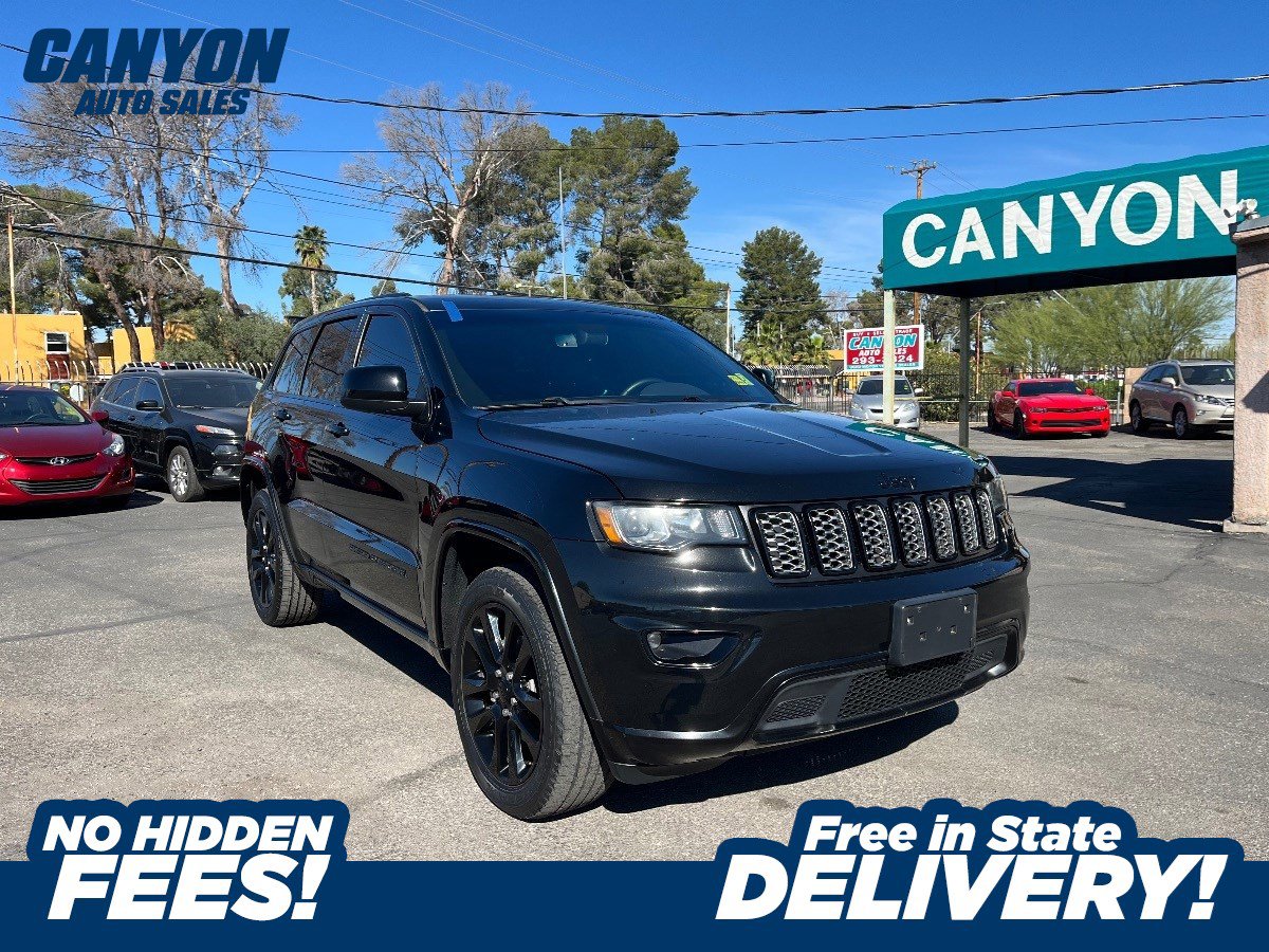 Used 2018 Jeep Grand Cherokee Altitude image 1