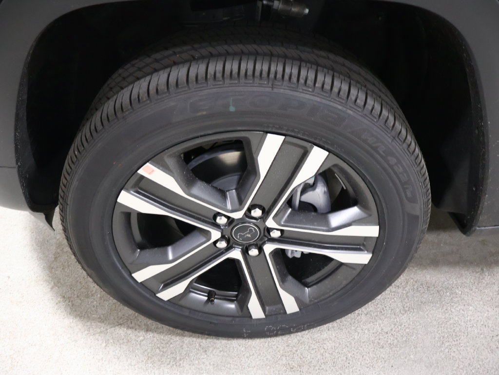 New 2027 Jeep Grand Cherokee Limited AWD/4WD image 8