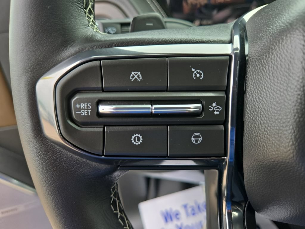 New 2026 GMC Yukon XL Denali Ultimate AWD/4WD image 16