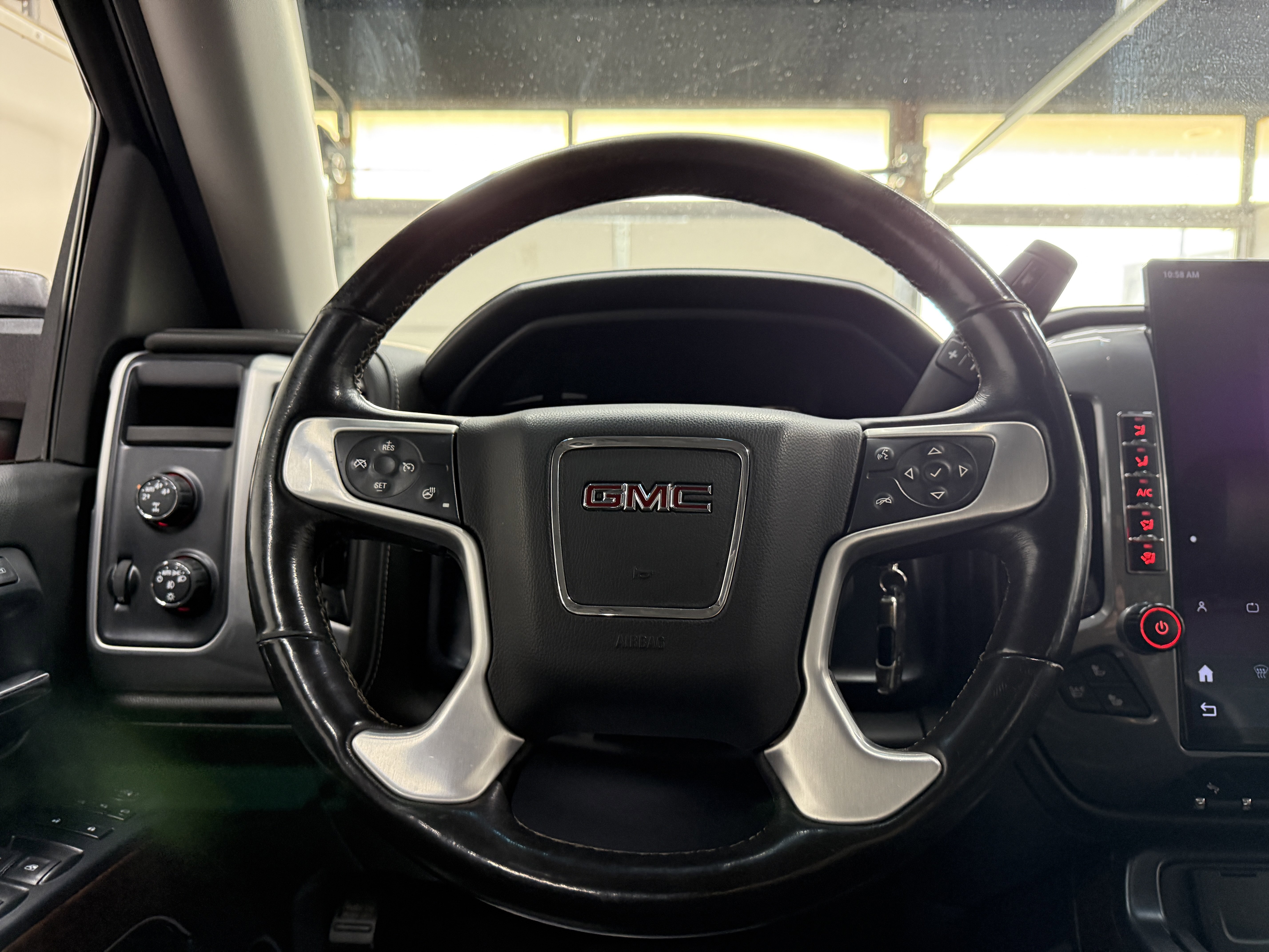 Used 2015 GMC Sierra 1500 SLT w/ SLT Crew Cab Value Package image 15