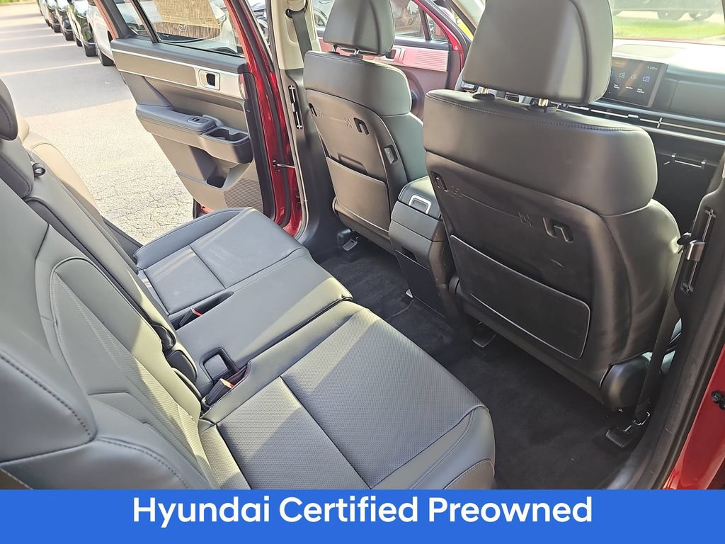Used 2025 Hyundai Santa Fe SEL FWD image 11