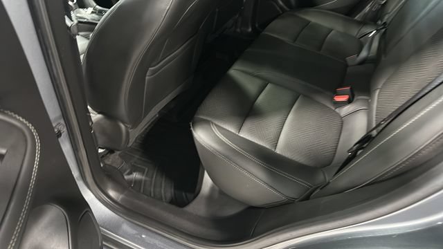 Used 2022 Buick Encore GX Essence w/ Advanced Technology Package FWD image 26