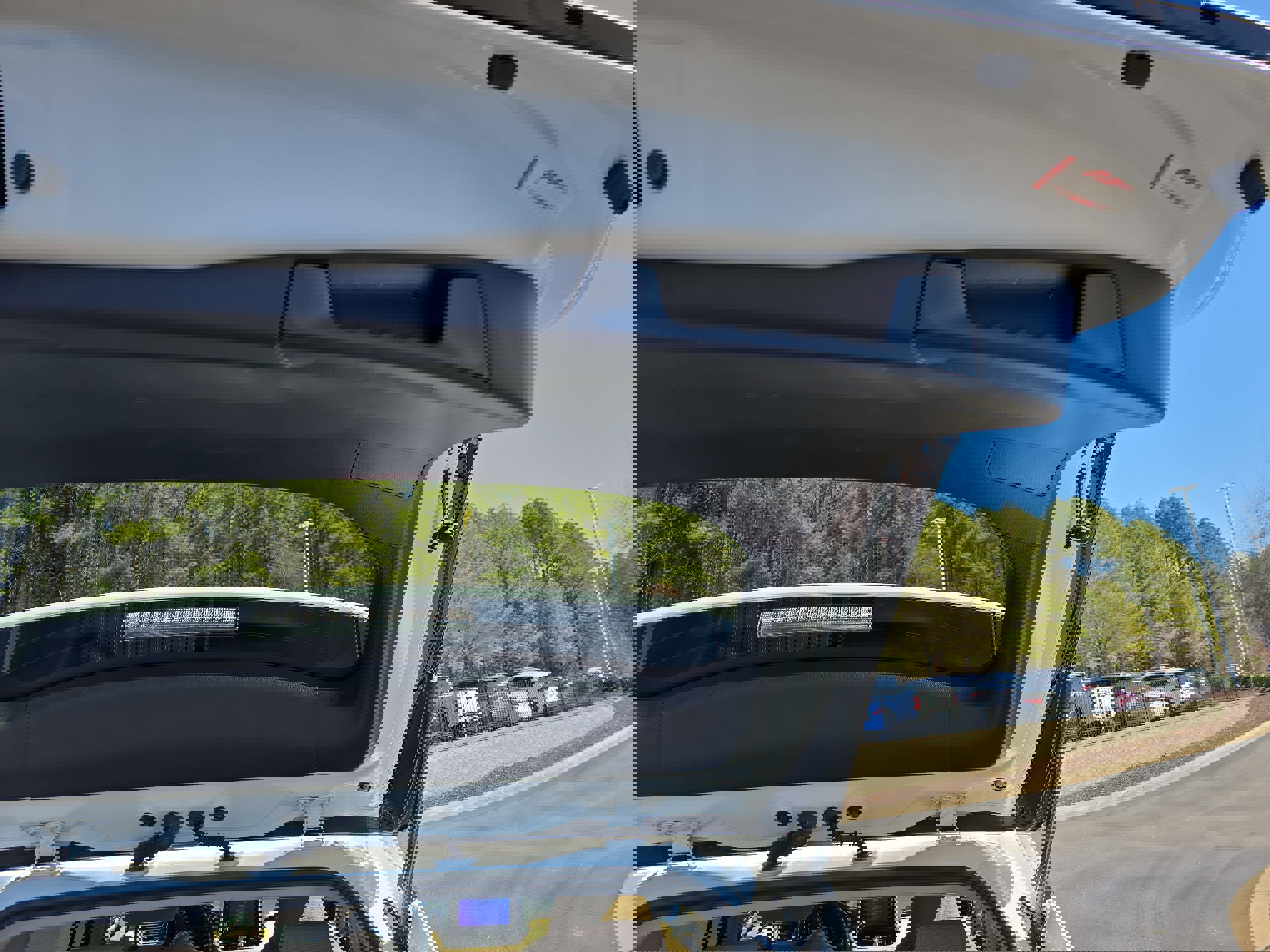 Used 2023 Toyota RAV4 LE image 13