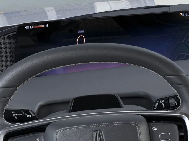 New 2025 Lincoln Navigator Reserve image 13