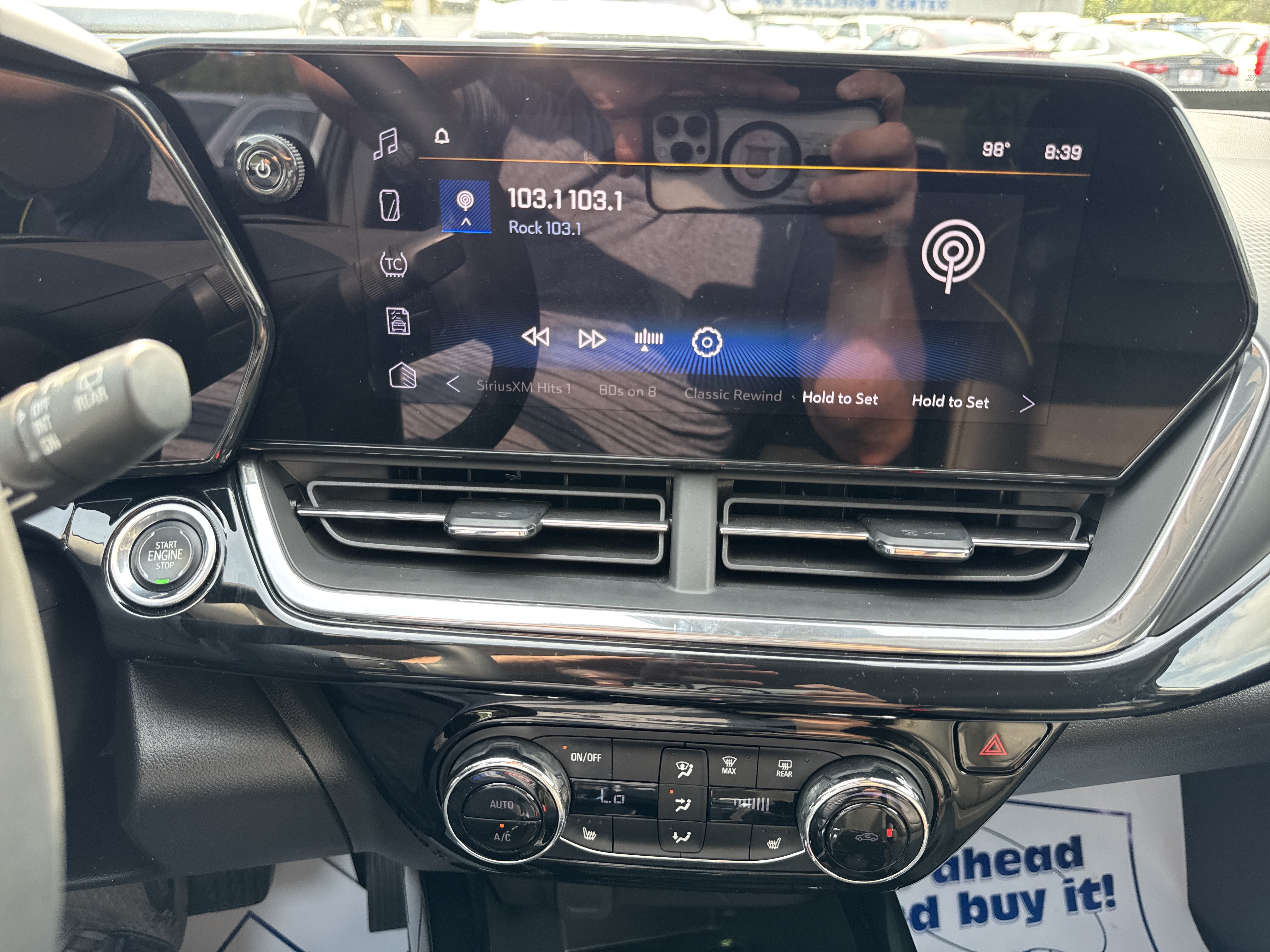 Used 2025 Chevrolet Trax ACTIV w/ Driver Confidence Package FWD image 19