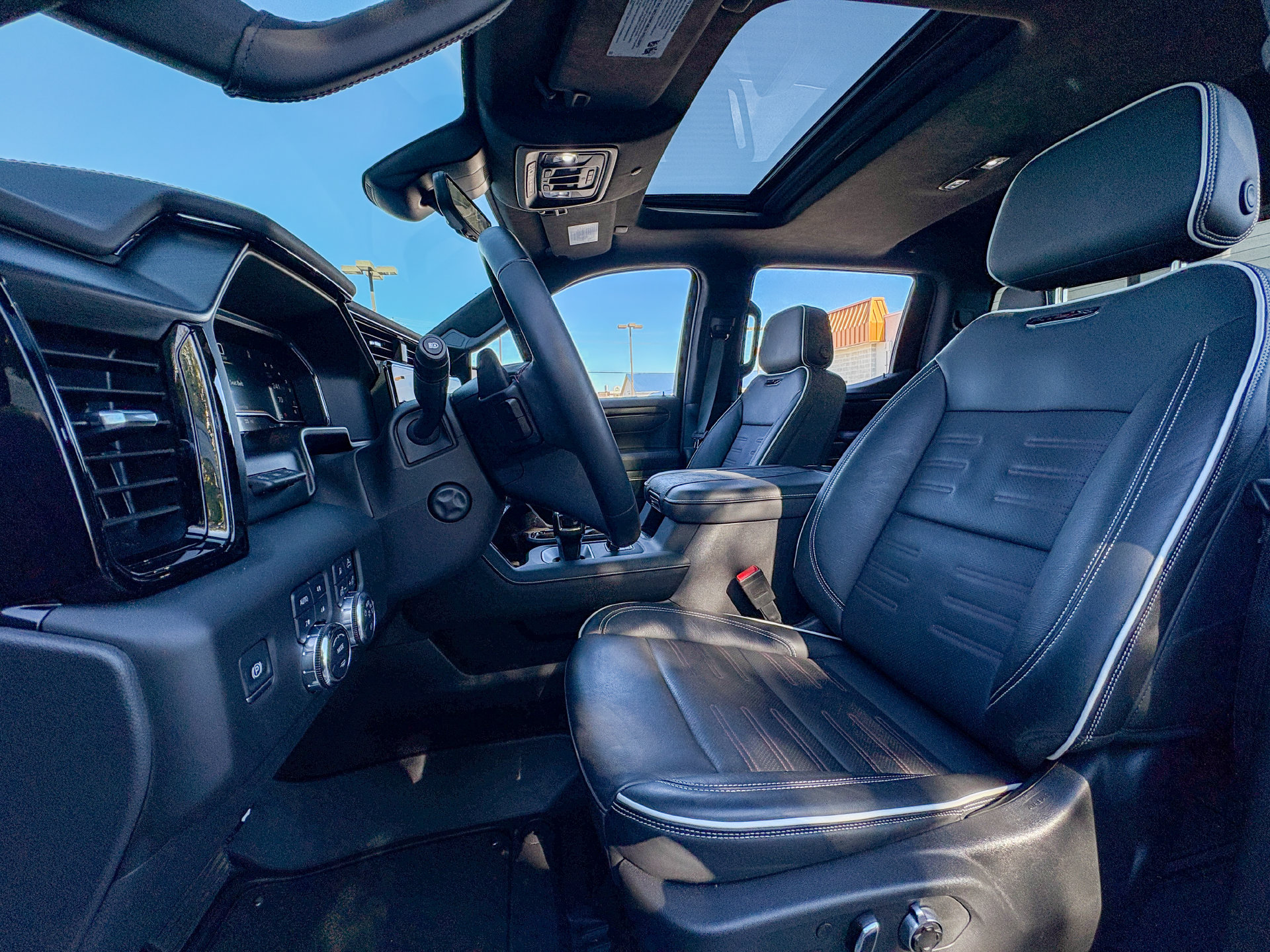Used 2025 GMC Sierra 1500 AT4X AWD/4WD image 22