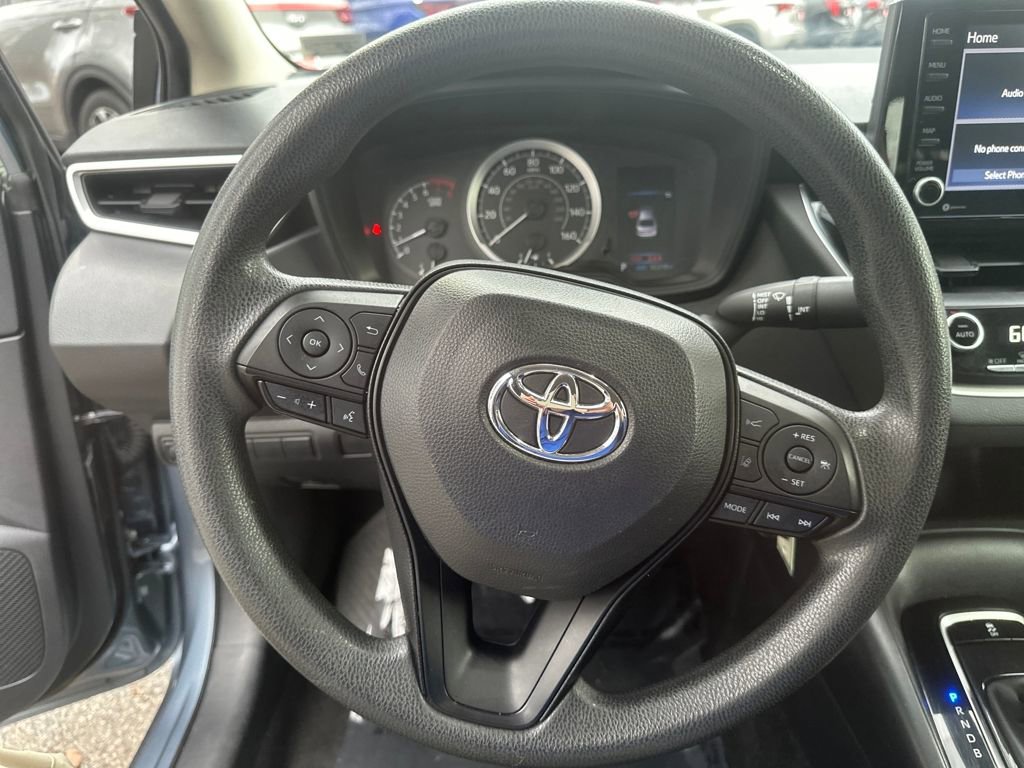 Used 2022 Toyota Corolla LE image 11