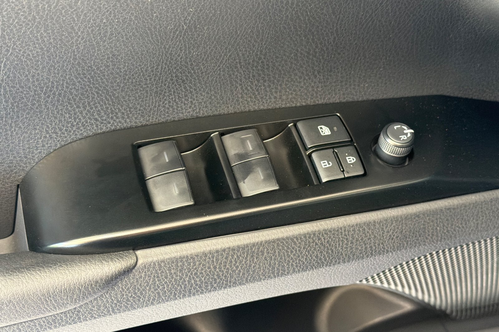 New 2026 Toyota Camry SE w/ Multimedia Upgrade Package FWD image 14