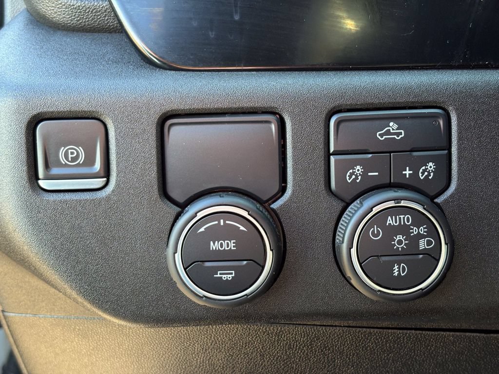 Used 2023 Chevrolet Silverado 1500 RST RWD image 20
