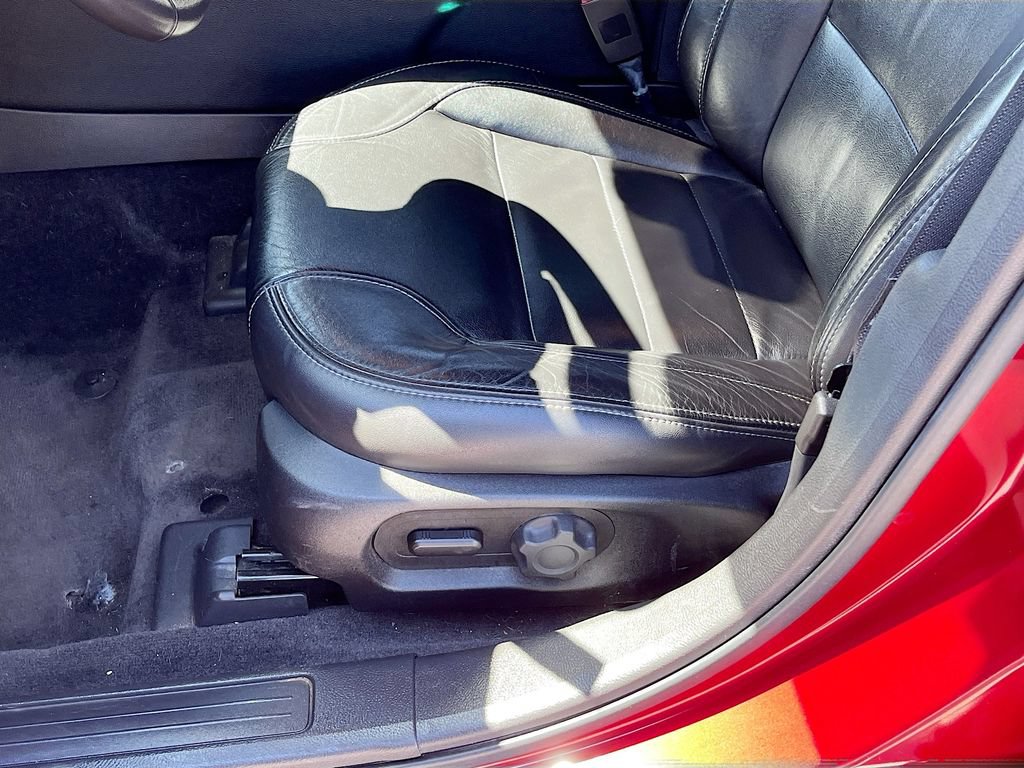 Used 2018 Ford Taurus SEL w/ Equipment Group 201A AWD/4WD image 19
