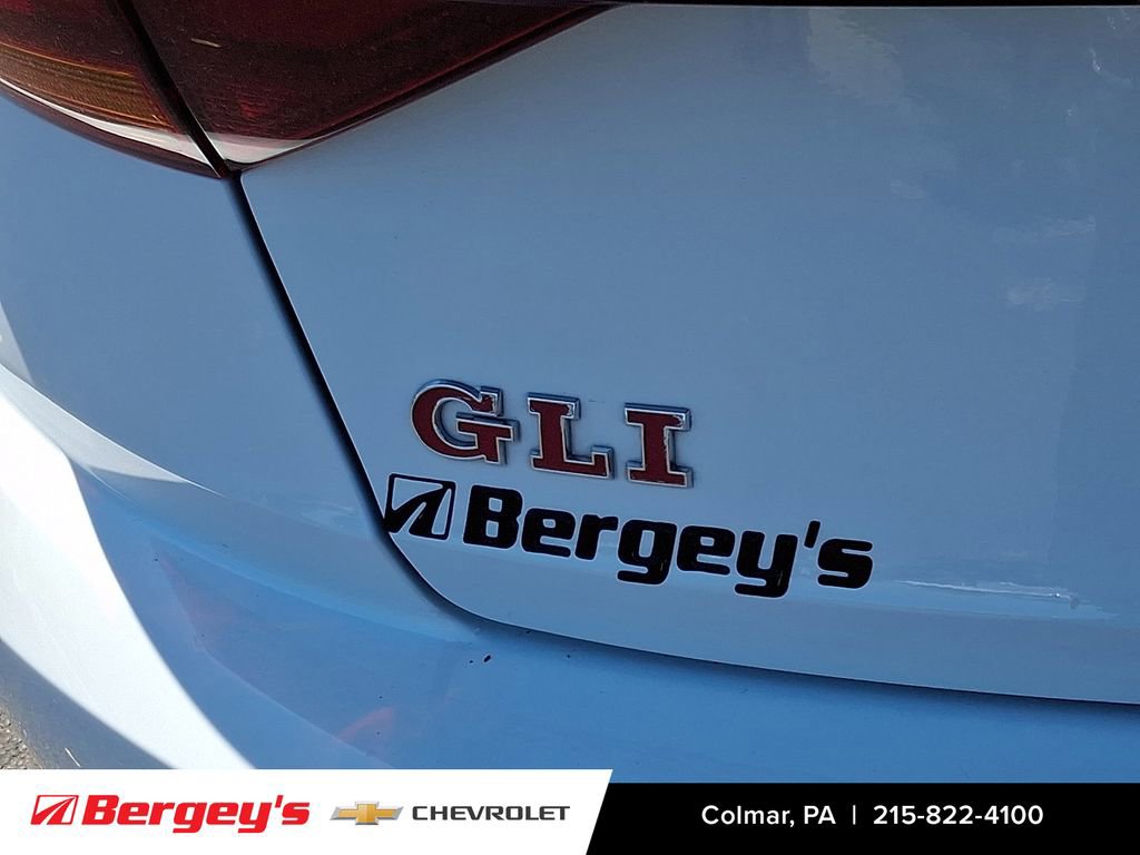 Used 2019 Volkswagen Jetta GLI FWD image 31