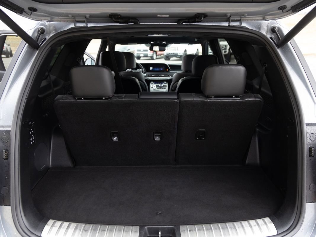 Used 2020 Hyundai Palisade Limited image 21