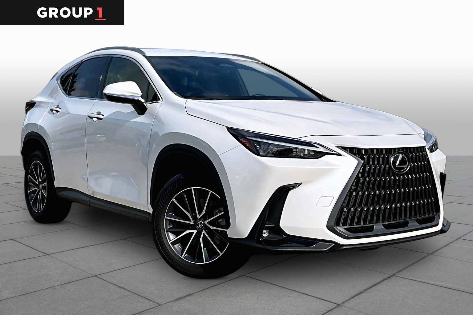 Used 2024 Lexus NX 250 FWD w/ Towing Package (2000 Lbs) image 3
