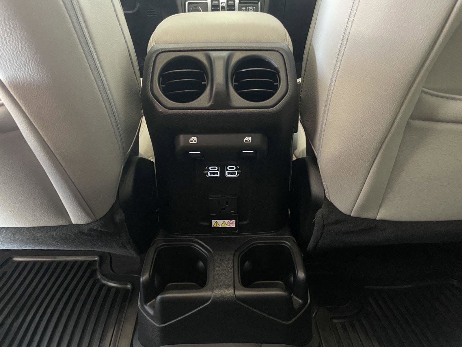 Used 2023 Jeep Gladiator Overland image 30