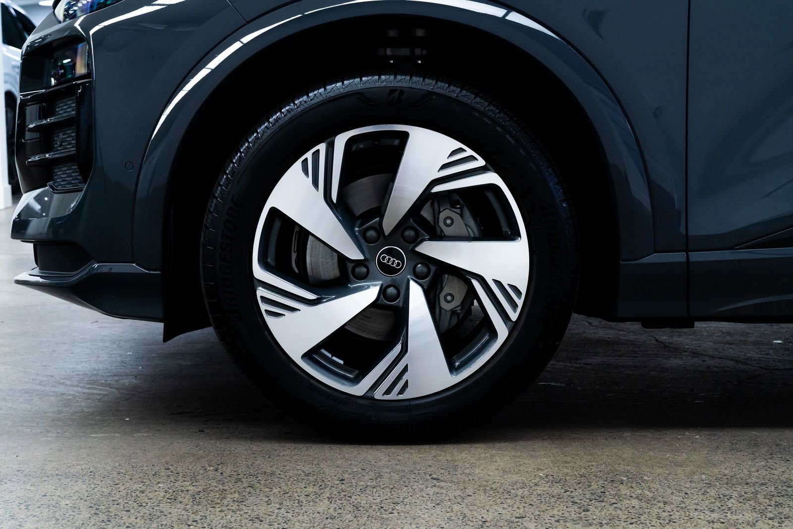 Used 2025 Audi Q6 e-tron Premium Plus w/ Premium Plus image 7