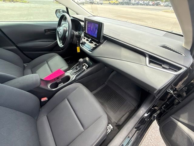 Used 2024 Toyota Corolla LE FWD image 15
