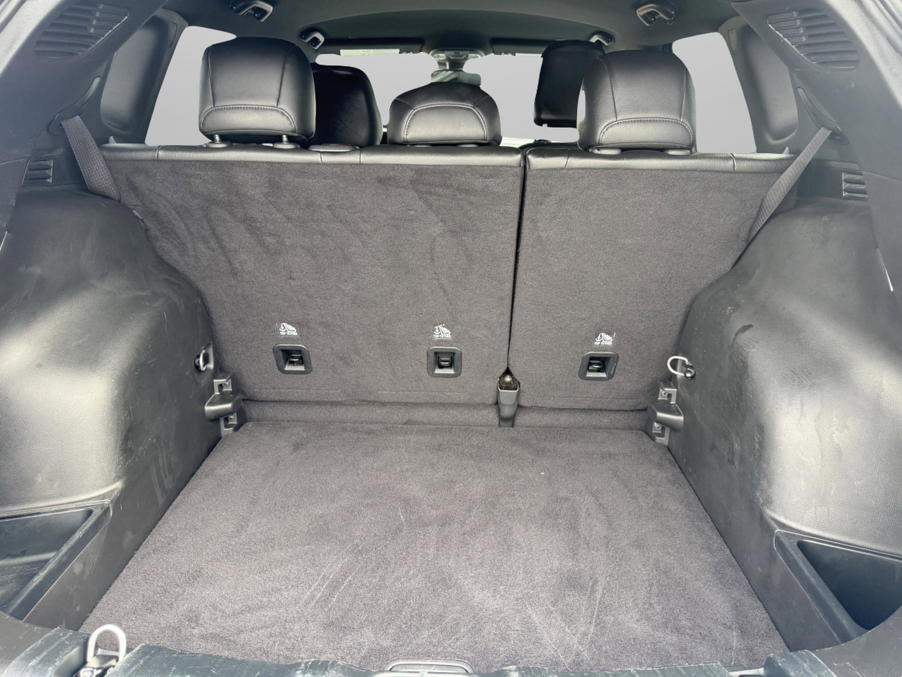 Used 2024 Jeep Compass Latitude image 29