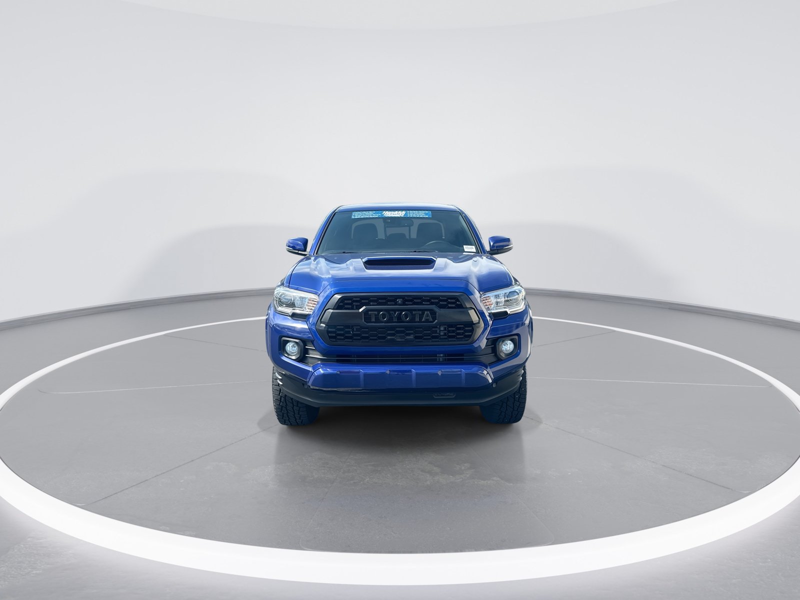 Used 2022 Toyota Tacoma TRD Sport w/ Technology Package AWD/4WD image 3