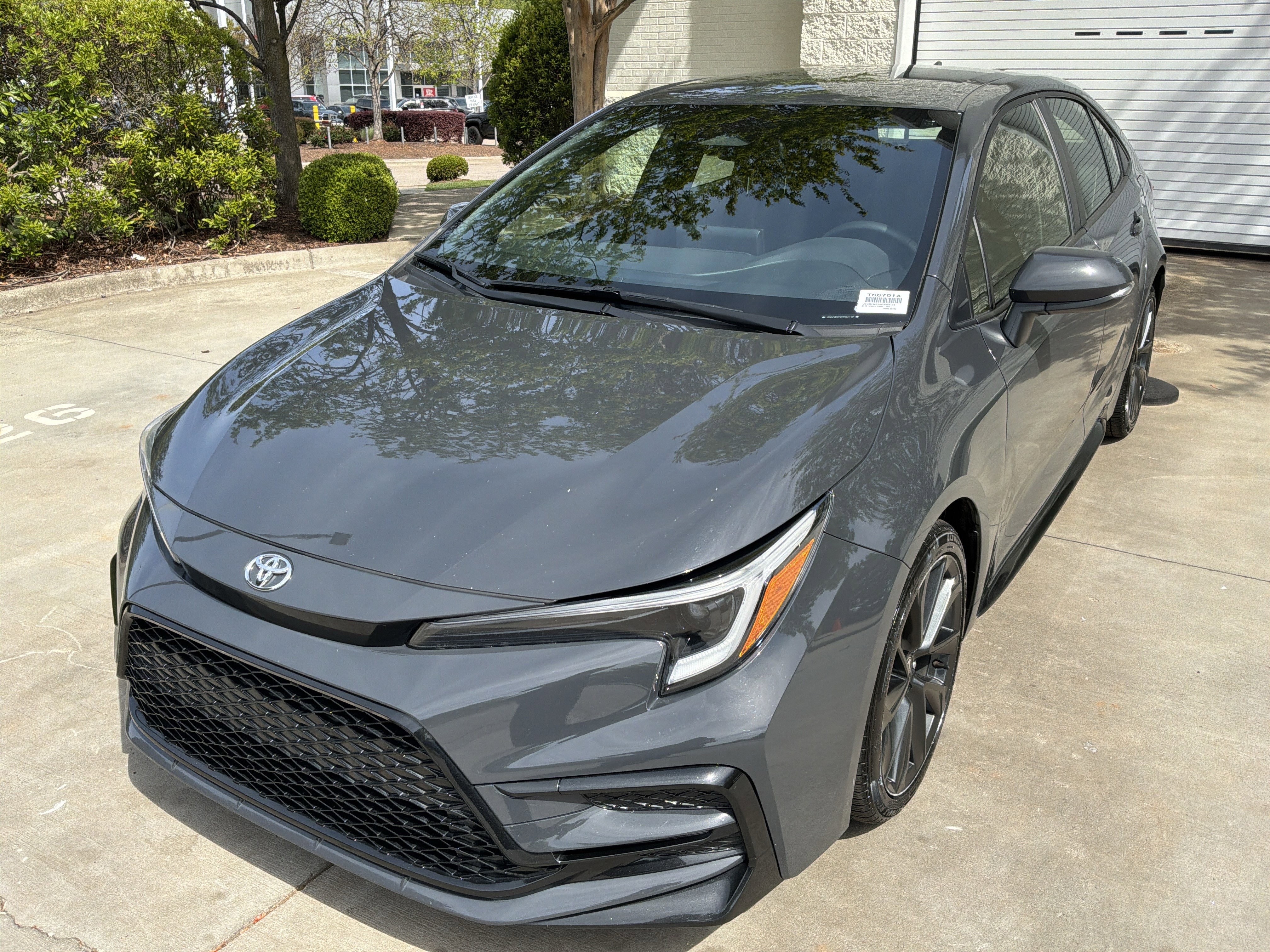Used 2023 Toyota Corolla SE image 5