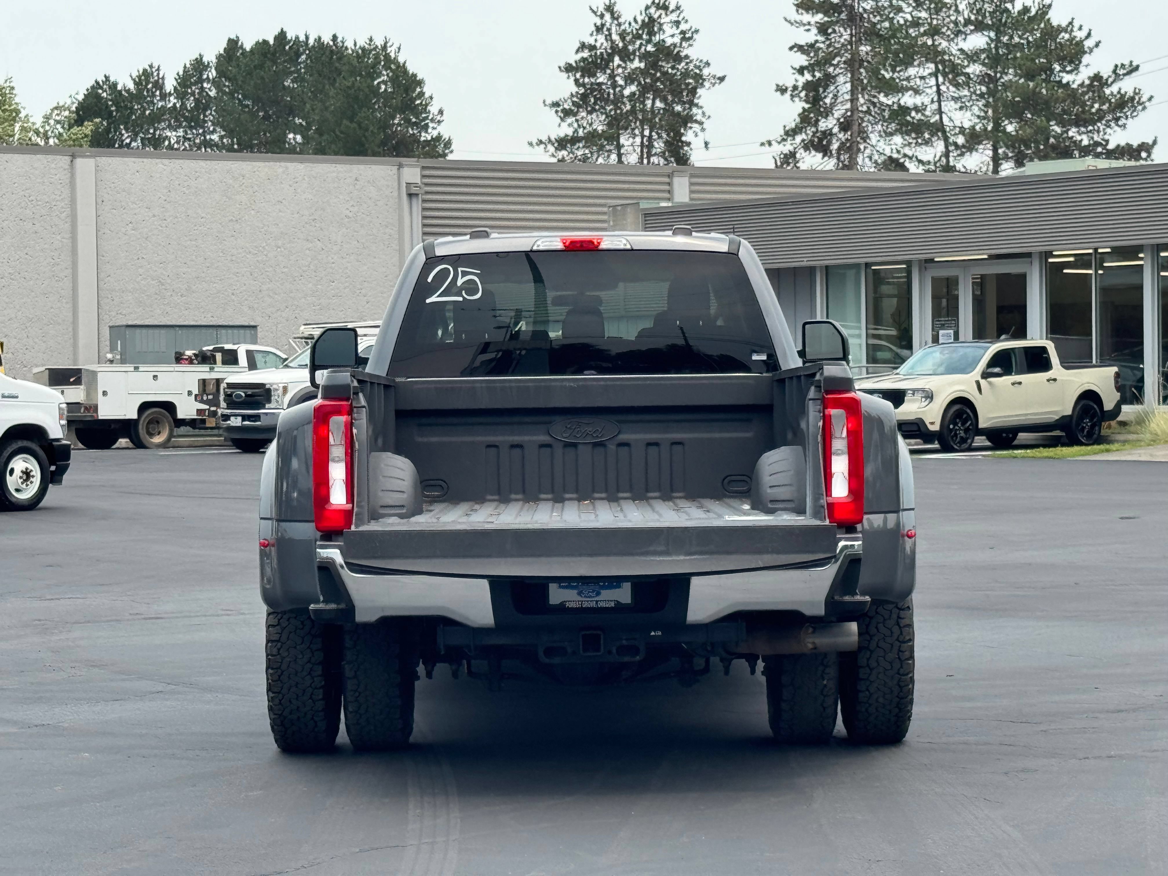 Used 2024 Ford F350 XLT AWD/4WD image 16