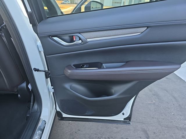 Used 2025 MAZDA CX-5 Signature image 16