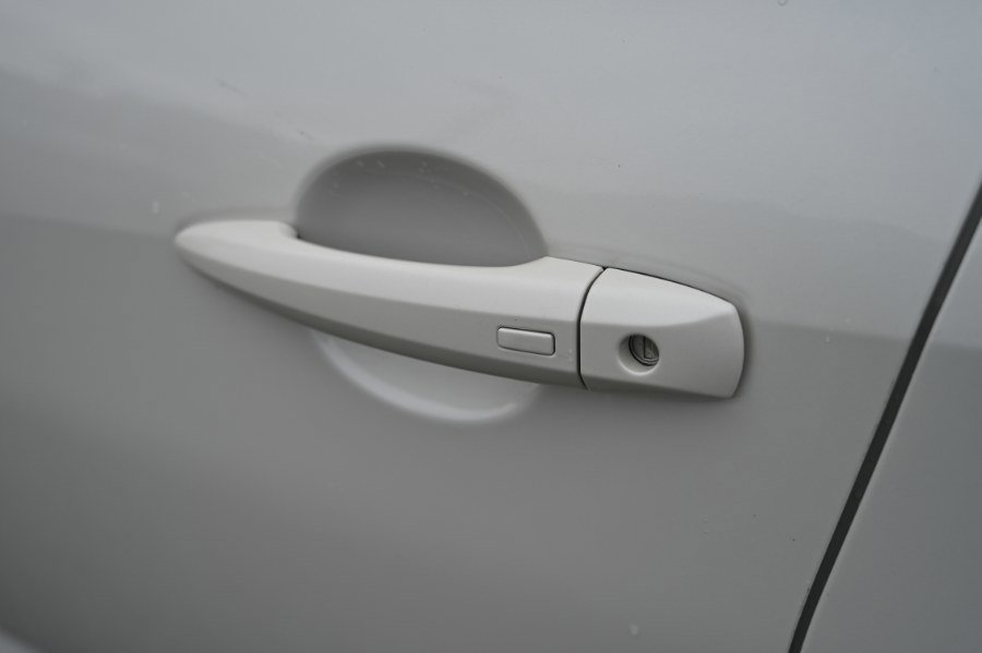 Used 2023 Nissan Altima 2.5 SR w/ SR Premium Package image 15