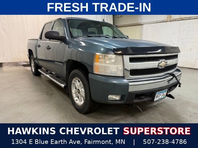 Used 2007 Chevrolet Silverado 1500 LT w/ 1LT Convenience Package AWD/4WD image 1