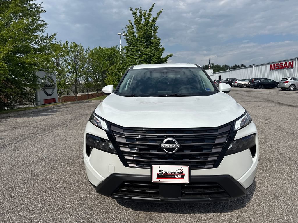 New 2026 Nissan Rogue SV AWD/4WD image 9