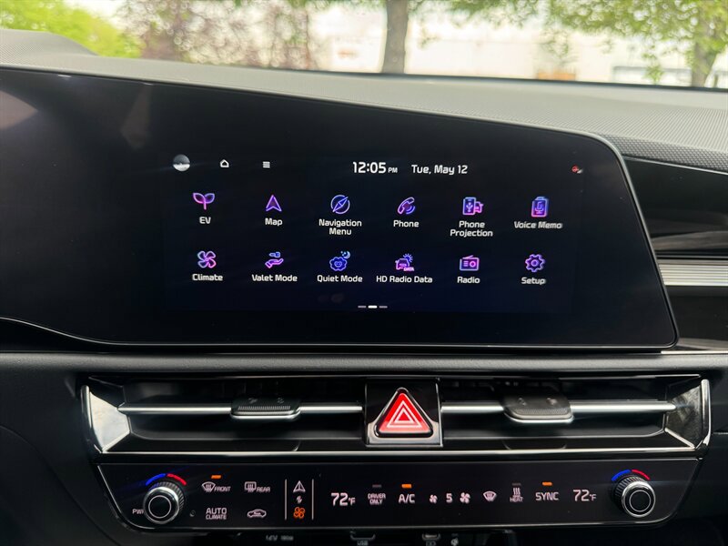 Used 2025 Kia Niro Wave w/ Wave Preserve Package FWD image 11