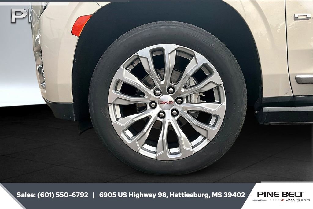 Used 2023 GMC Yukon Denali image 7