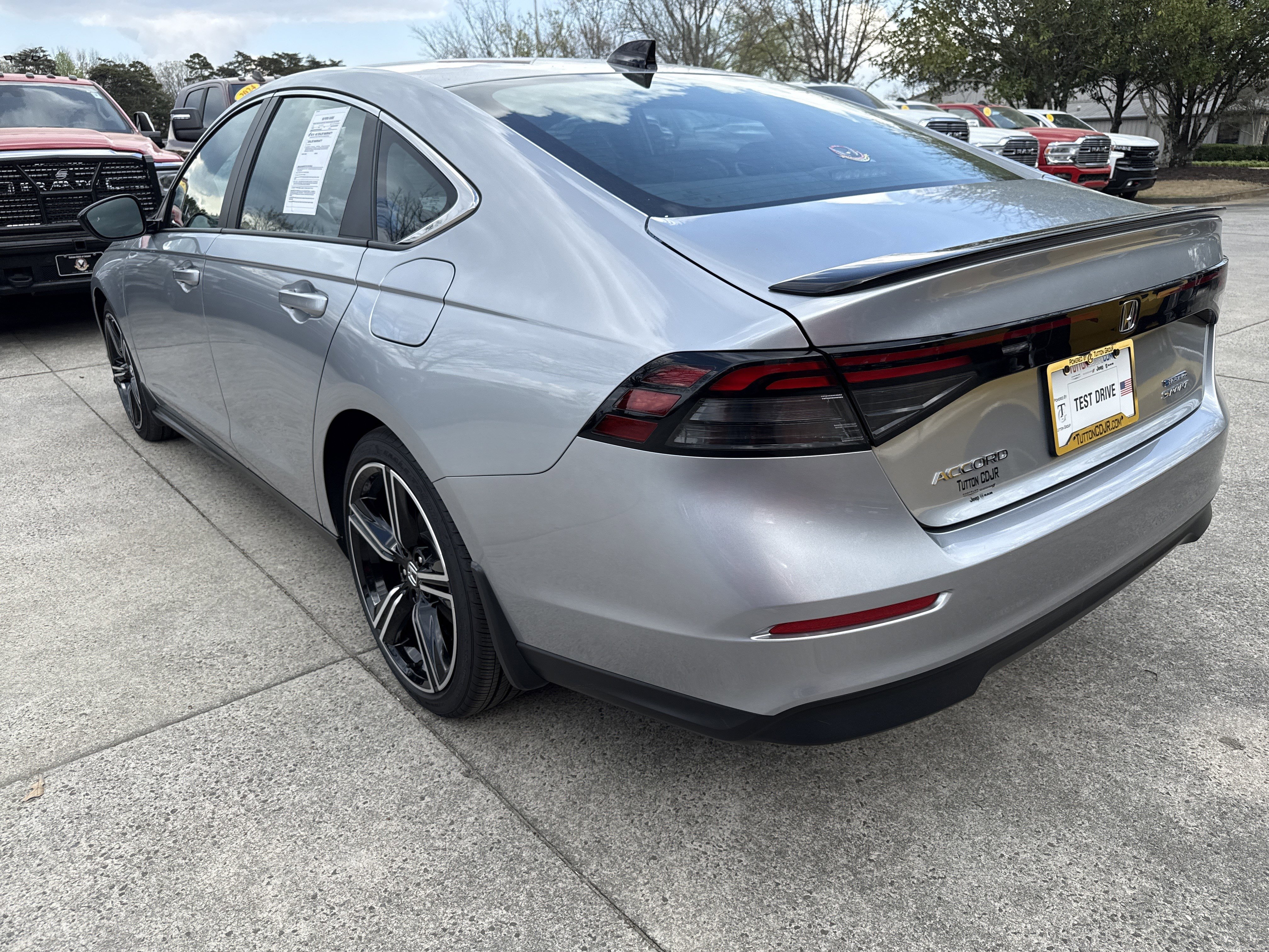 Used 2025 Honda Accord Sport image 5